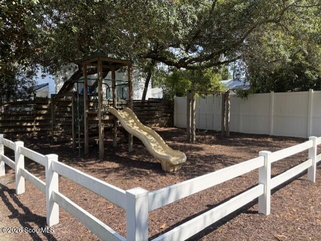 2505 Demere Road, Unit 8 St. Simons Island, GA 31522 - Photo 23 of 25 Playground