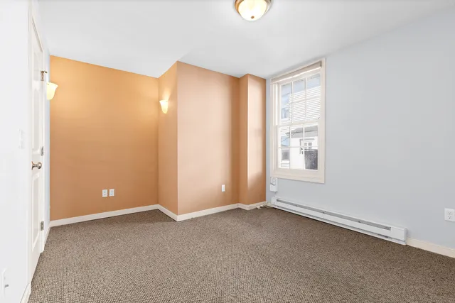 $175,000 | 9 Brewer Street, Unit 2, New London, CT 06320