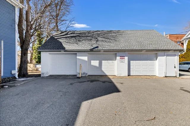 $175,000 | 9 Brewer Street, Unit 2, New London, CT 06320