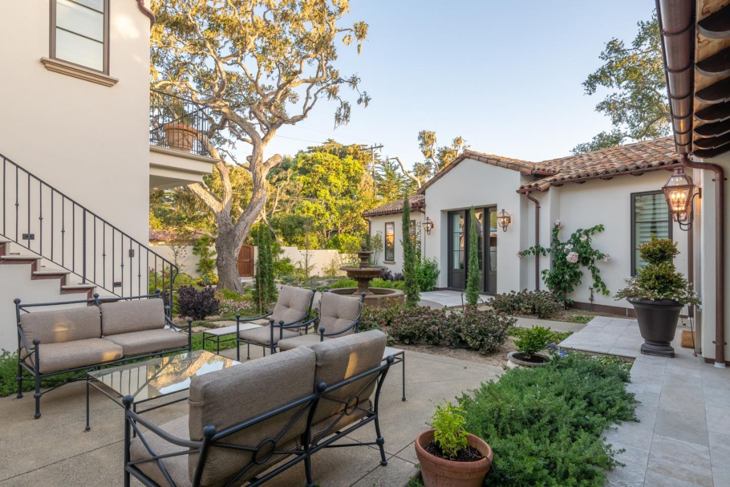 1041 Rodeo Road Pebble Beach, CA 93953 - Photo 16 of 18