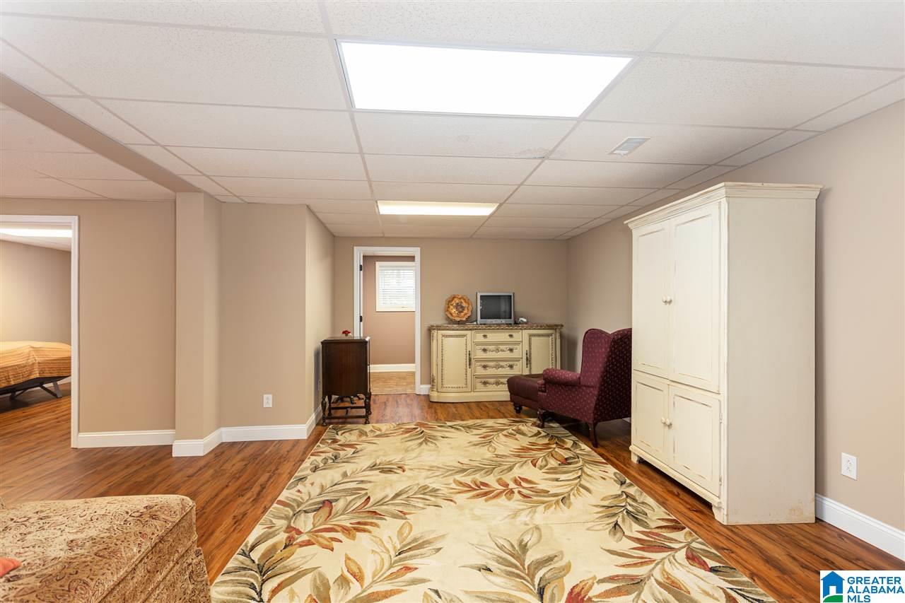 222 20th Street Oneonta, AL 35121 - Photo 26 of 38