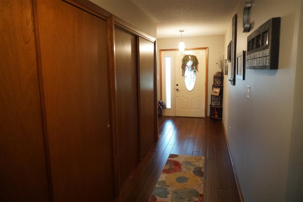 521 South Riggs Street Lone Tree, IA 52755 - Photo 7 of 27 Gallery Image 7