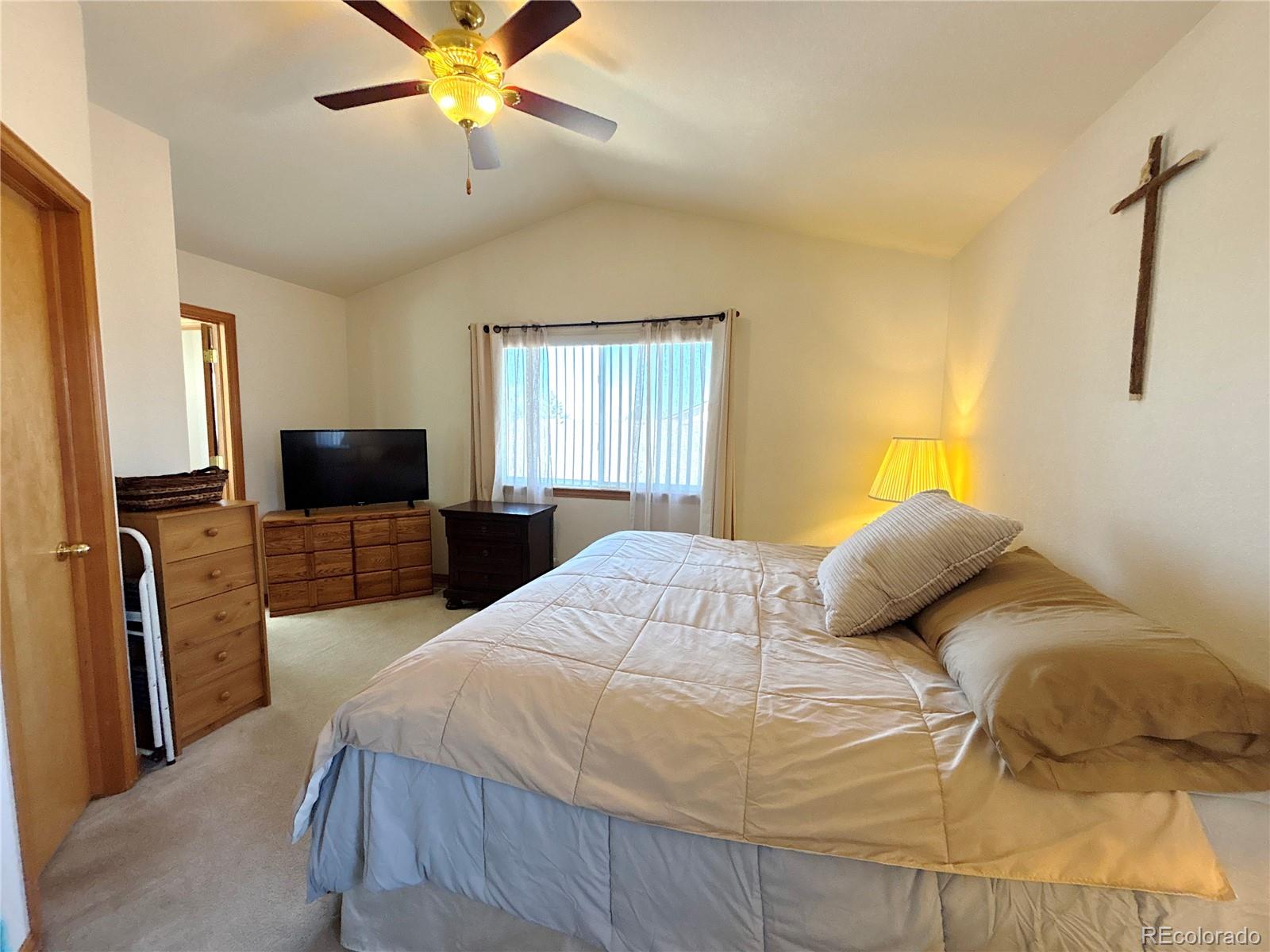 2835 South Tower Way Aurora, CO 80013 - Photo 15 of 33