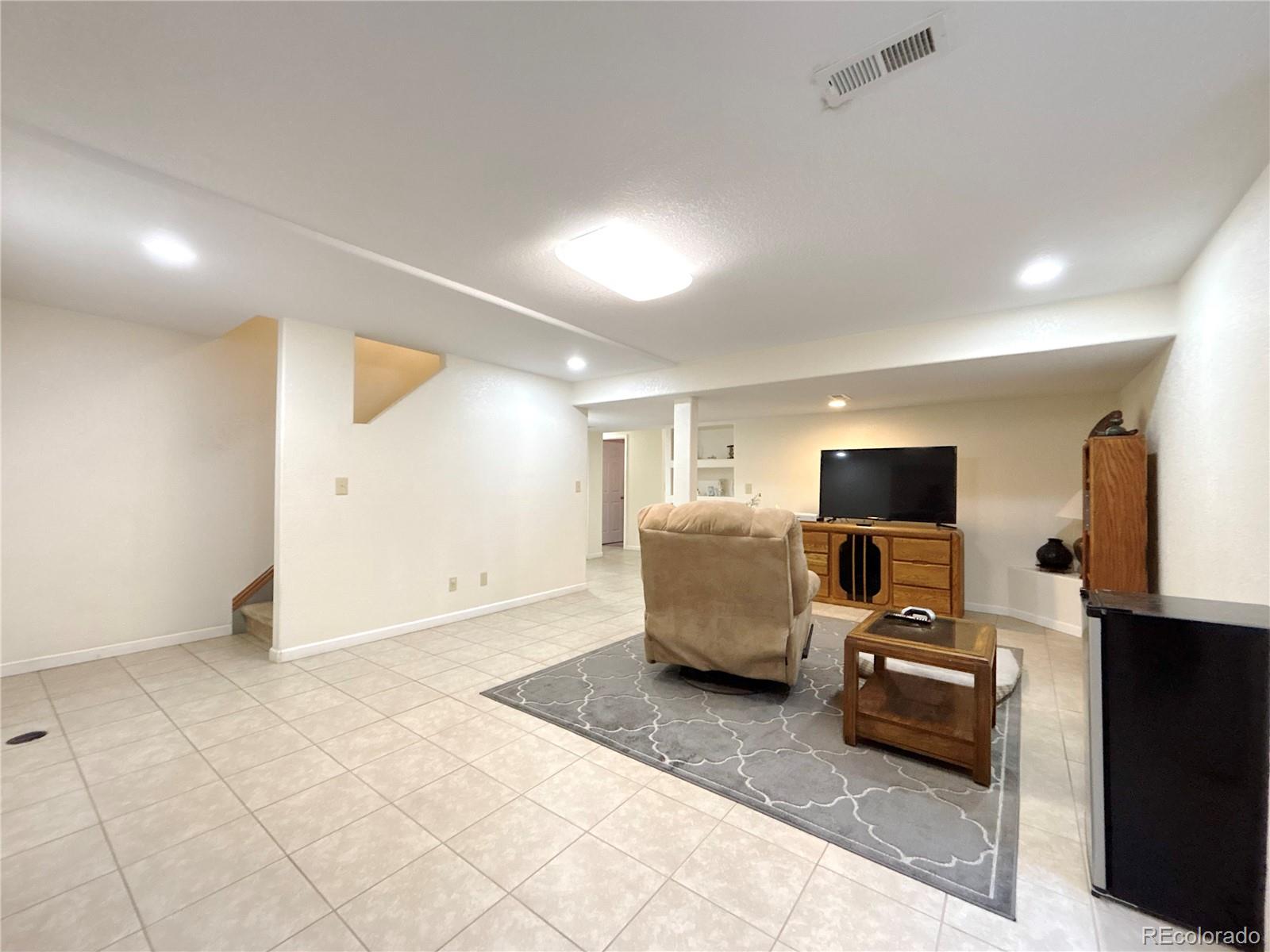 2835 South Tower Way Aurora, CO 80013 - Photo 24 of 33