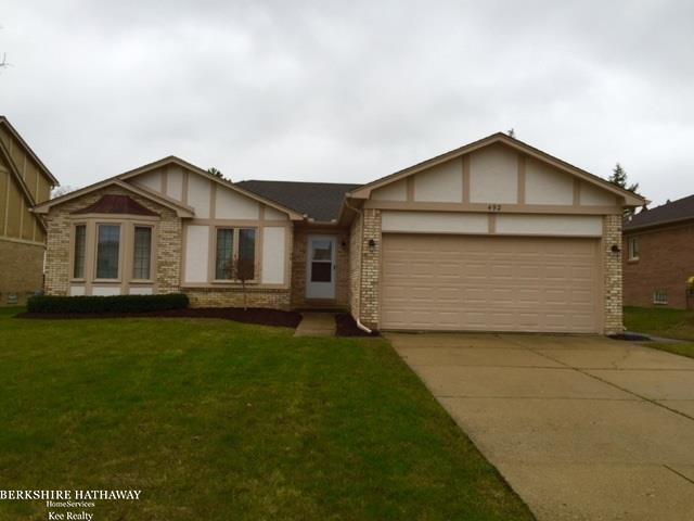 492 Buttercup Drive Rochester, MI 48307 - Photo 1 of 14