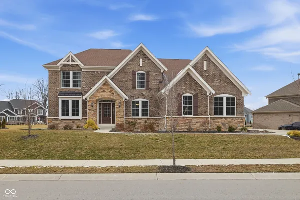$775,000 | 14598 Meadow Bend Drive, Fishers, IN 46037