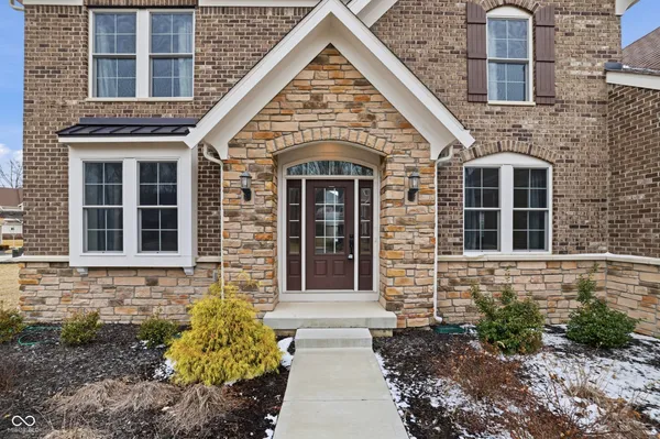 $775,000 | 14598 Meadow Bend Drive, Fishers, IN 46037