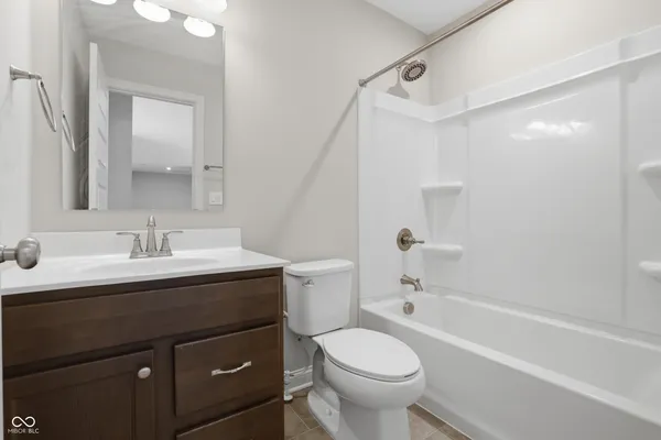 $775,000 | 14598 Meadow Bend Drive, Fishers, IN 46037