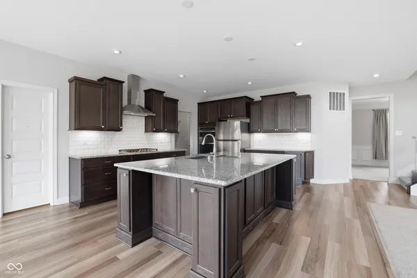 $775,000 | 14598 Meadow Bend Drive, Fishers, IN 46037