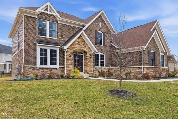 $775,000 | 14598 Meadow Bend Drive, Fishers, IN 46037