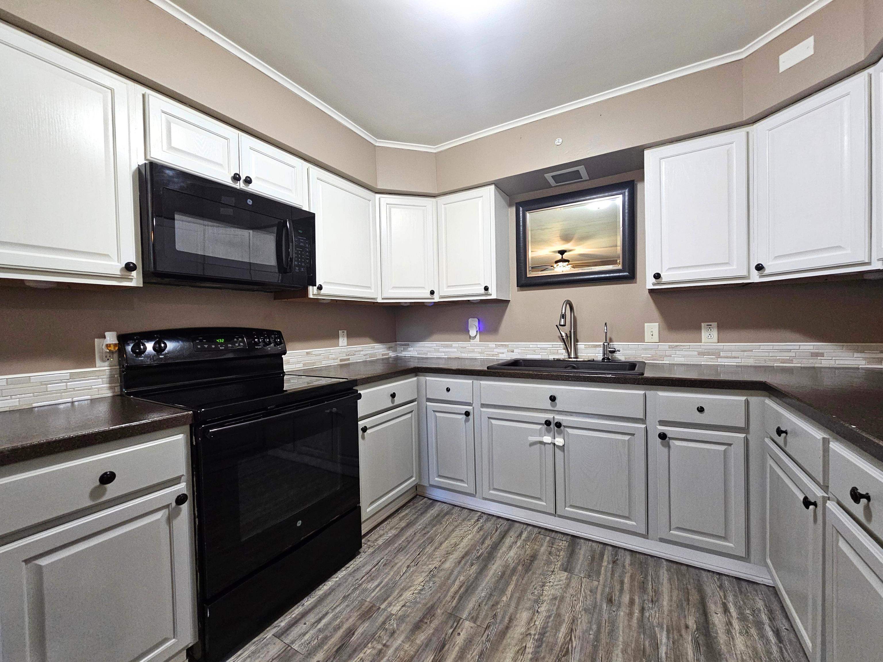 6438 West Stanley Road Mount Morris, MI 48458 - Photo 9 of 38