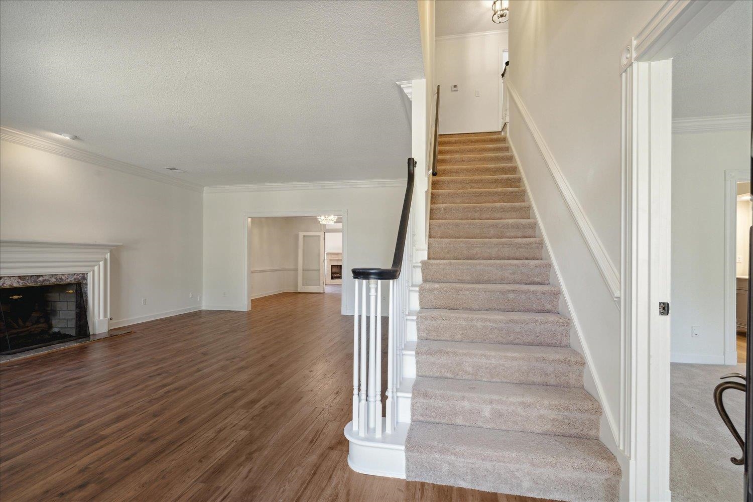 7215 Plantation Circle Germantown, TN 38138 - Photo 4 of 30 a view of entryway and hall with wooden floor