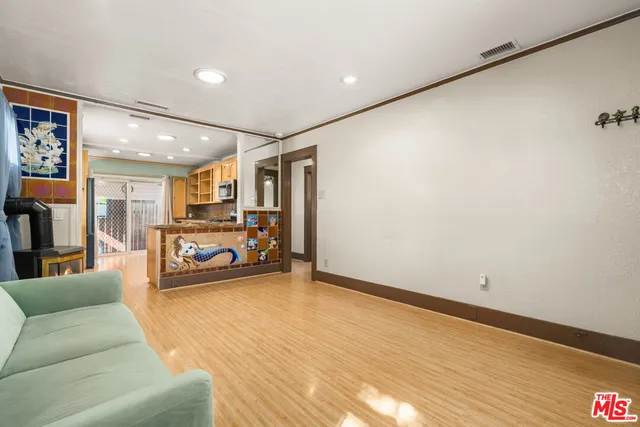 $795,000 | 3605 Cerritos Avenue, Long Beach, CA 90807