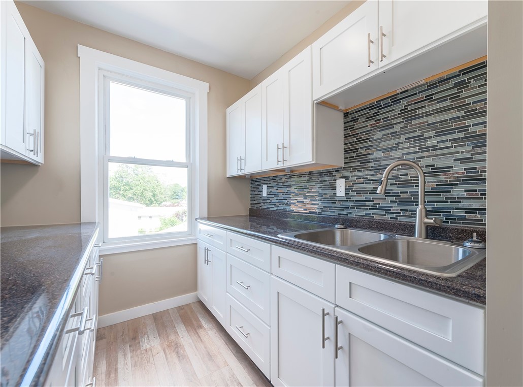 525 Providence Street Woonsocket, RI 02895 - Photo 8 of 30