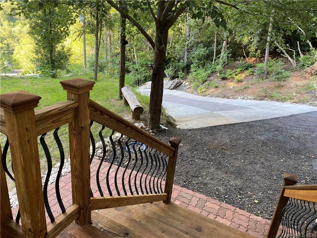 1107 Bee Tree Road Swannanoa, NC 28778 - Photo 14 of 25 Gallery Image 14