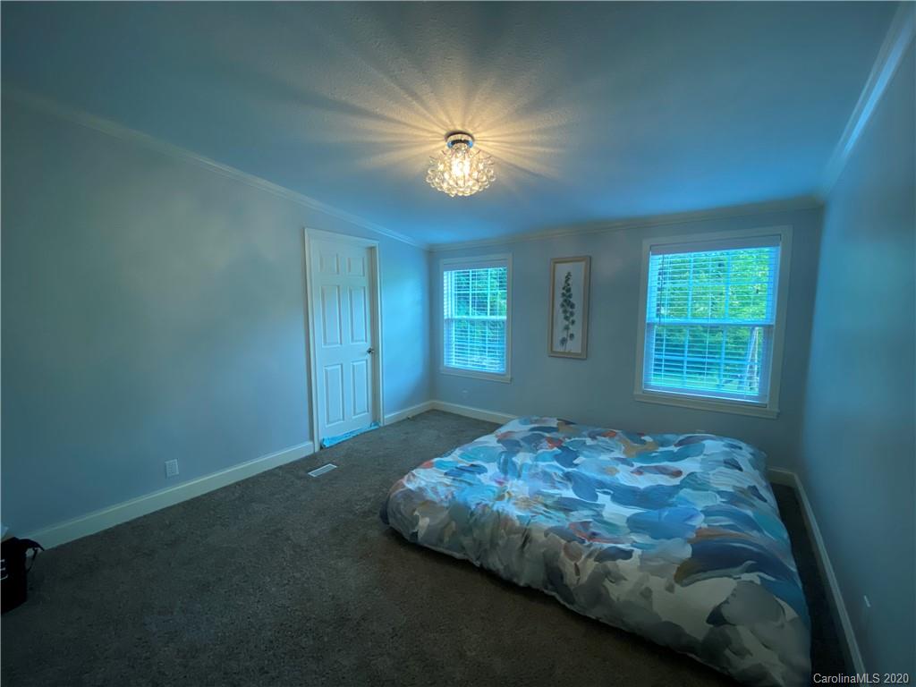 1107 Bee Tree Road Swannanoa, NC 28778 - Photo 17 of 25 Gallery Image 17