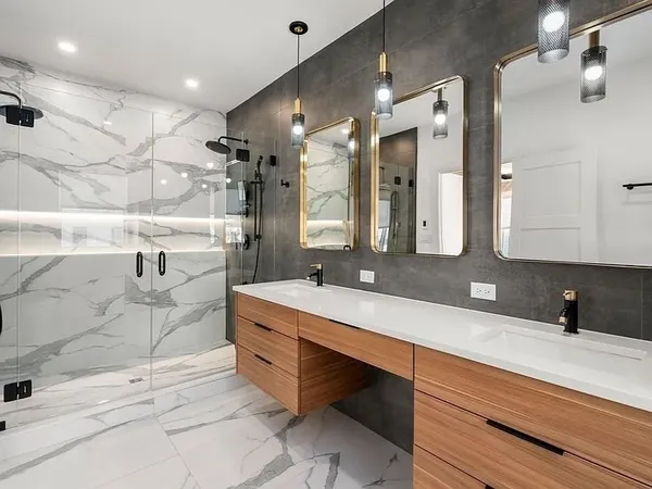 $6,495 | 114 Church Street, Unit 2, Waltham, MA 02452