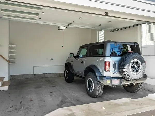 $6,495 | 114 Church Street, Unit 2, Waltham, MA 02452