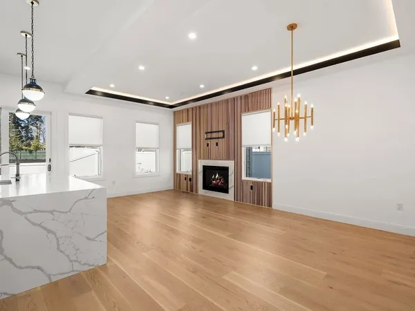 $6,495 | 114 Church Street, Unit 2, Waltham, MA 02452