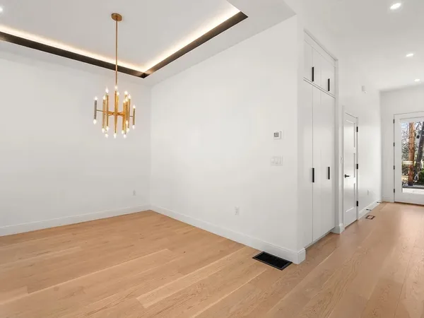 $6,495 | 114 Church Street, Unit 2, Waltham, MA 02452