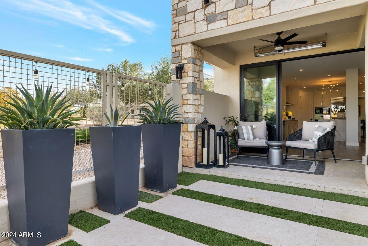 6500 East Camelback Road, Unit 1012 Scottsdale, AZ 85251 - Photo 18 of 45 Outdoor Space