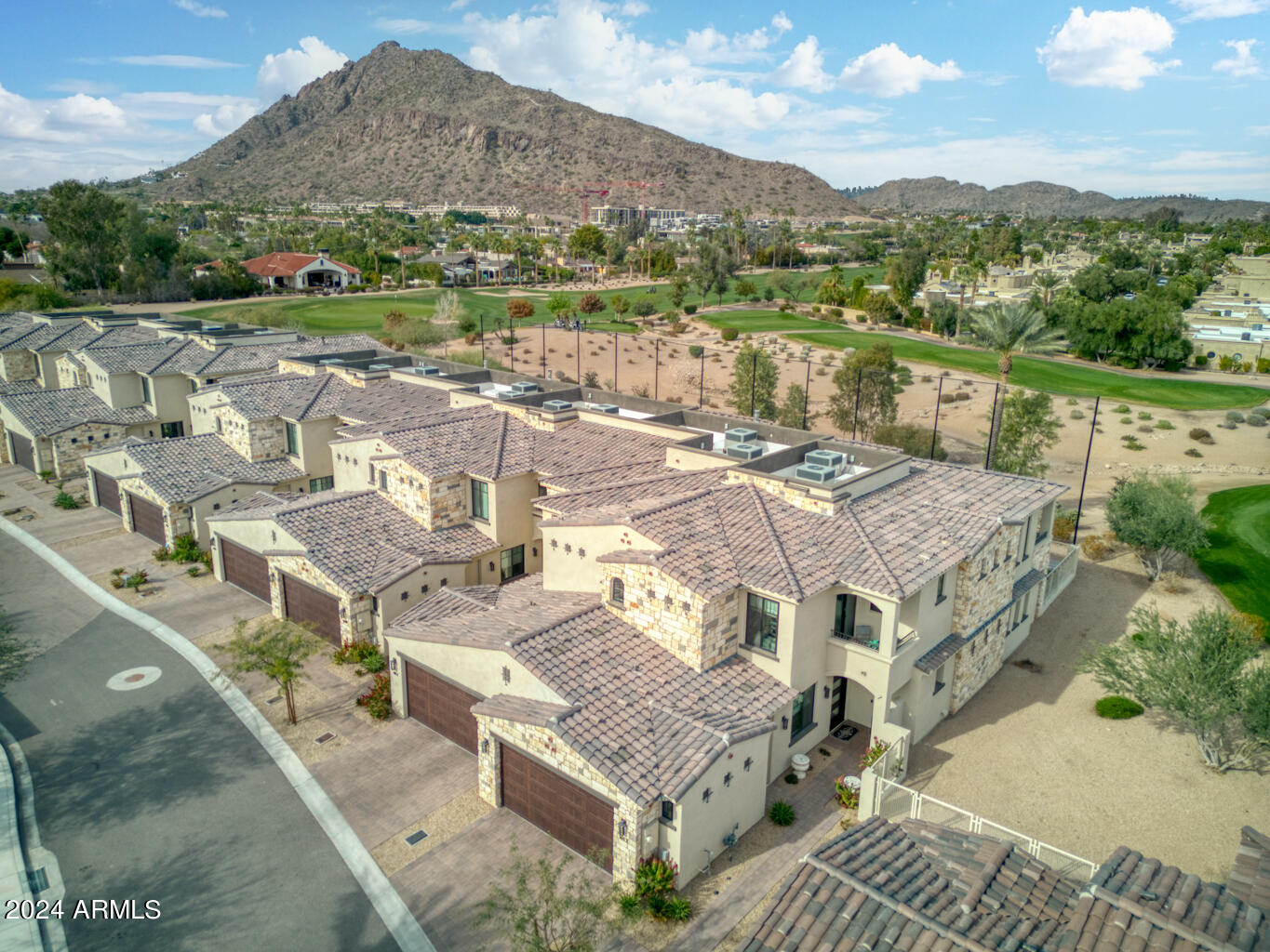 6500 East Camelback Road, Unit 1012 Scottsdale, AZ 85251 - Photo 2 of 45 Luxian Villas