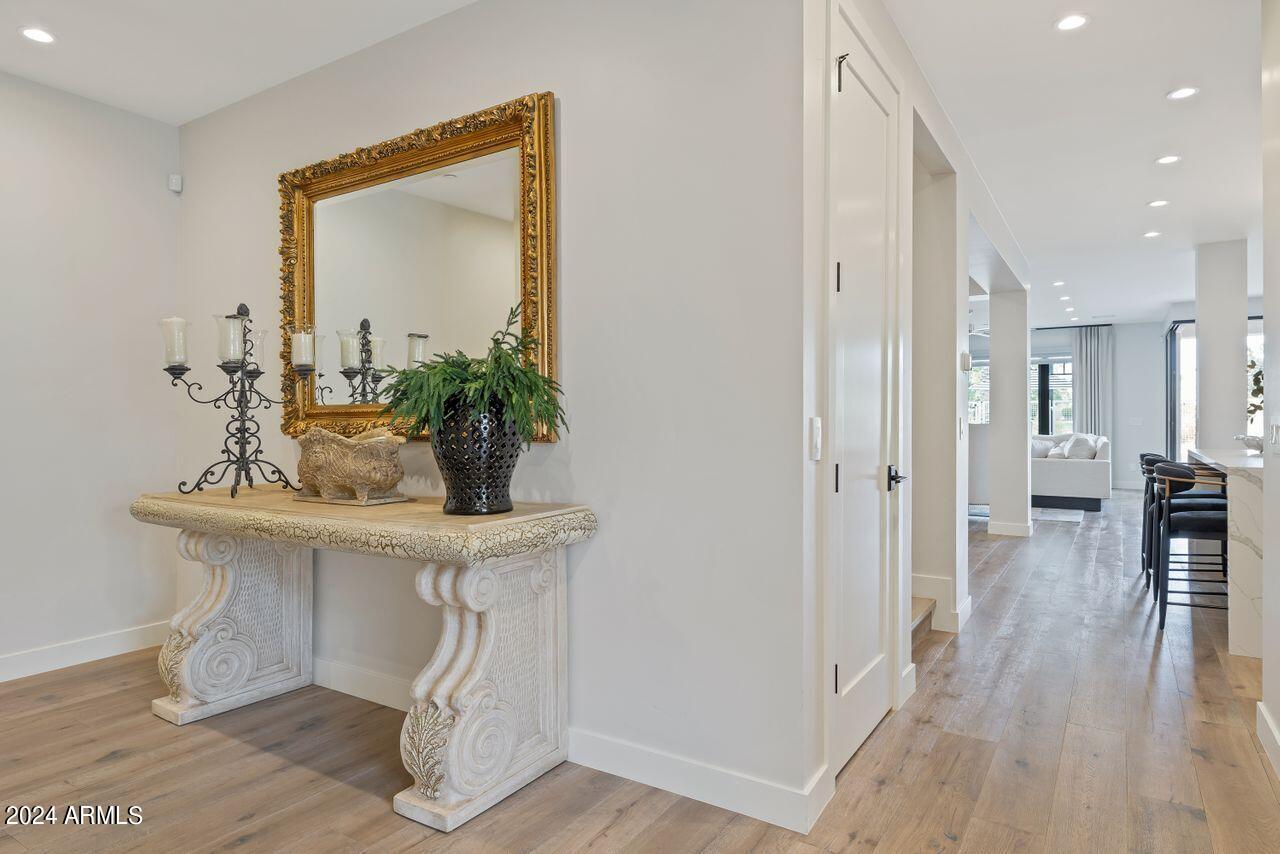 6500 East Camelback Road, Unit 1012 Scottsdale, AZ 85251 - Photo 23 of 45 Entry Foyer