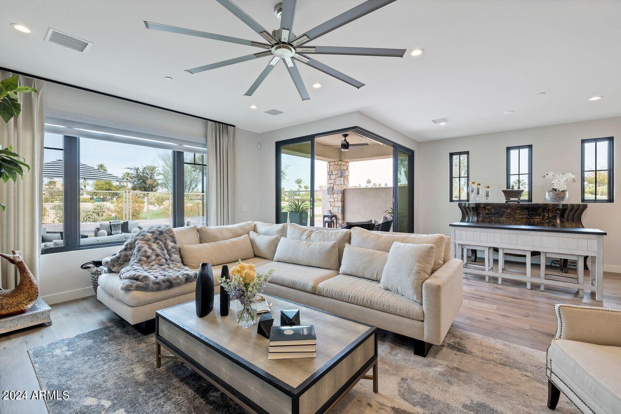 6500 East Camelback Road, Unit 1012 Scottsdale, AZ 85251 - Photo 3 of 45 Open Dynanic