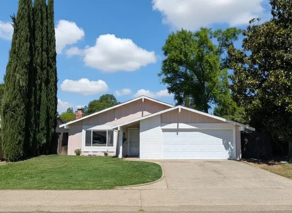 $475,000 | 8063 Oak Meadow Court, Citrus Heights, CA 95610