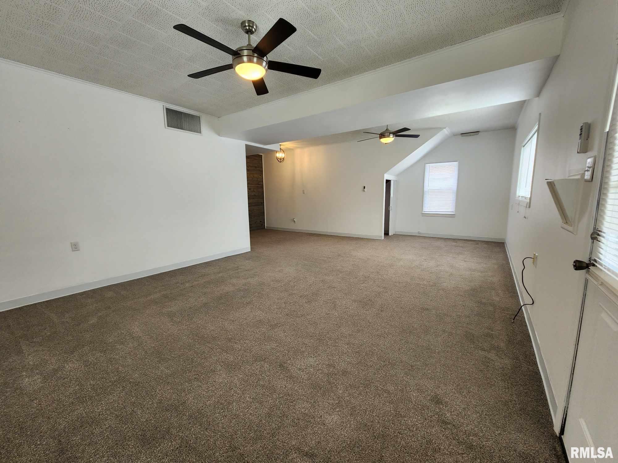 103 West Reed Street Benton, IL 62812 - Photo 9 of 30