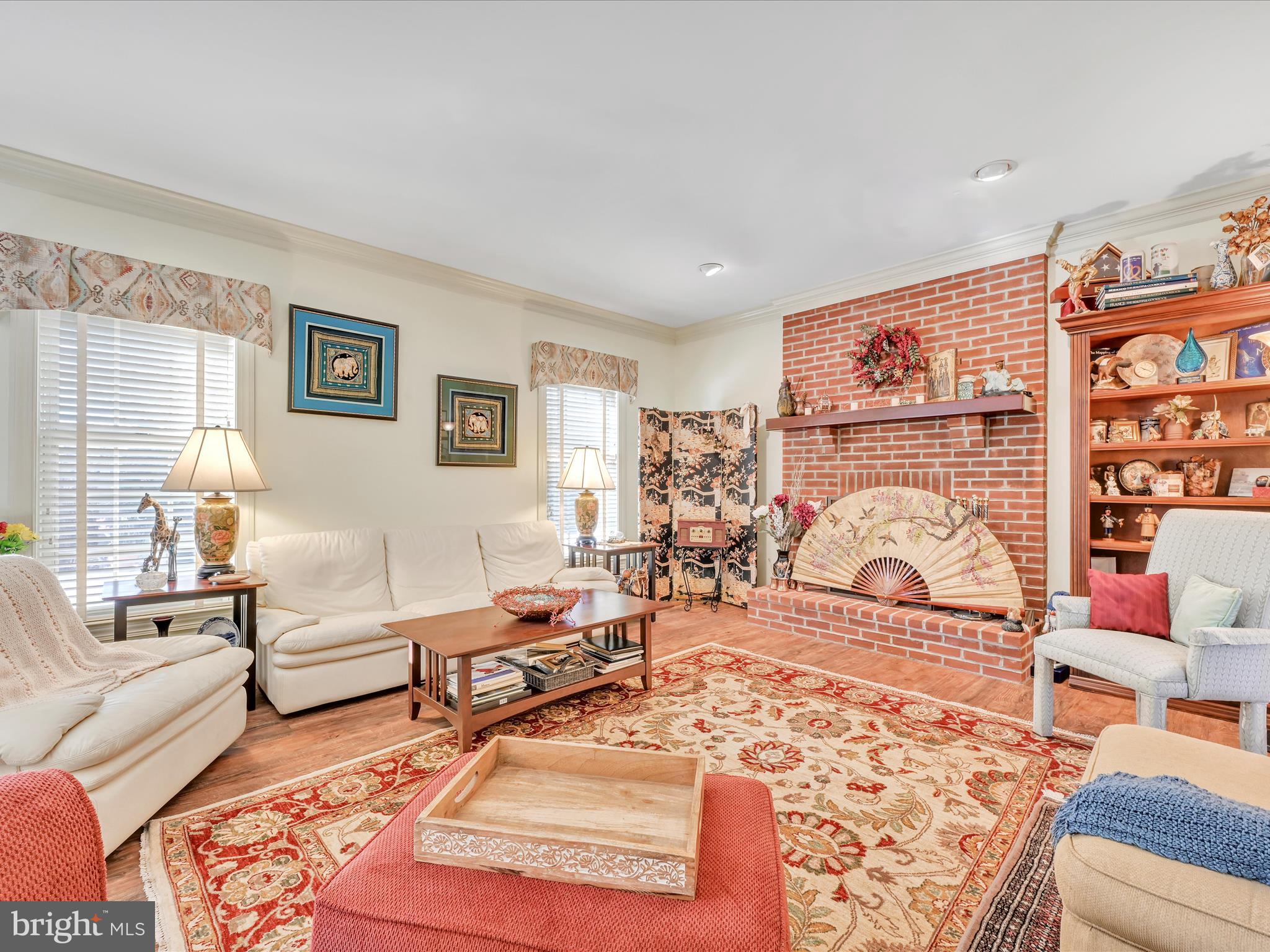 35 Monteview Drive York, PA 17404 - Photo 10 of 74 Living Room