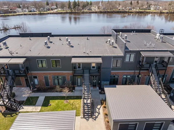 $359,000 | 220 King Street, Unit 10, Lowell, MI 49331