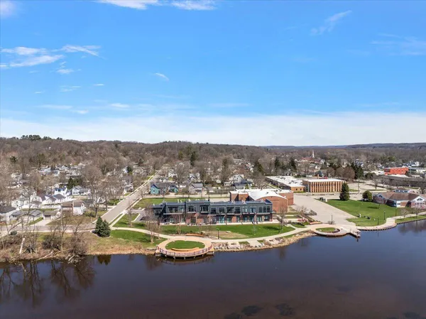 $359,000 | 220 King Street, Unit 10, Lowell, MI 49331