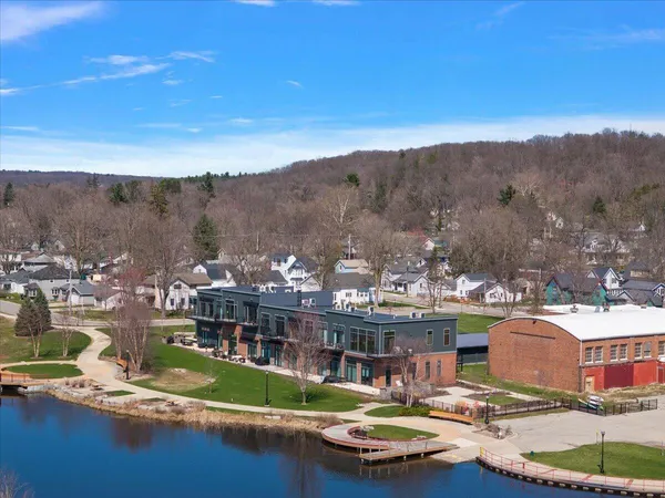 $359,000 | 220 King Street, Unit 10, Lowell, MI 49331