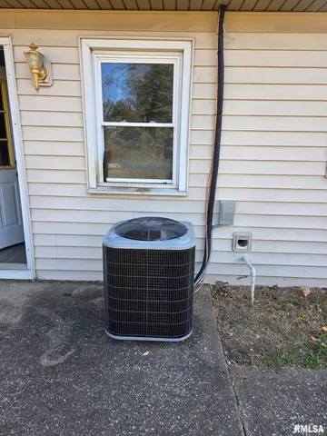 $117,000 | 1109 North 32nd Street, Springfield, IL 62702