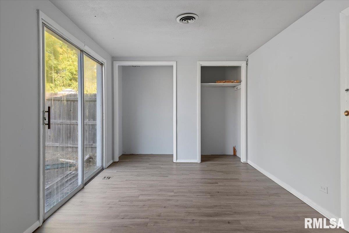 1109 North 32nd Street Springfield, IL 62702 - Photo 17 of 27