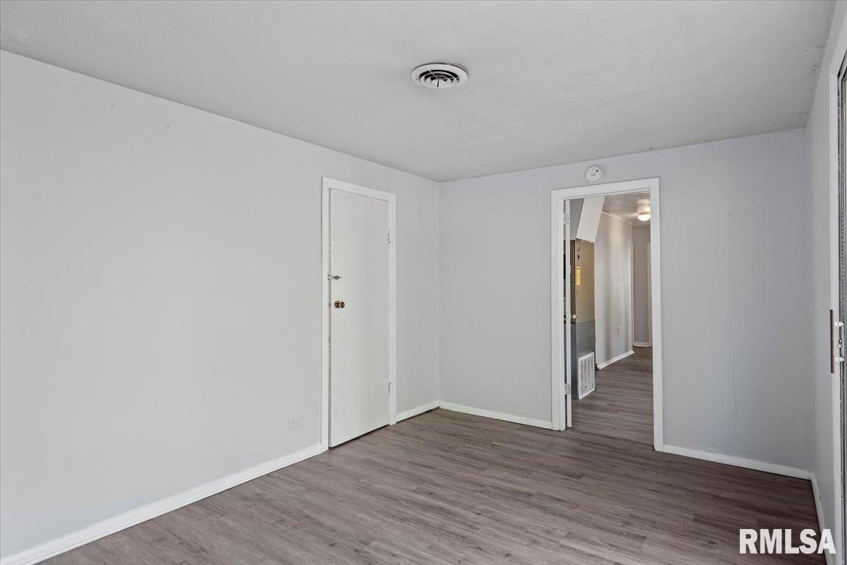 1109 North 32nd Street Springfield, IL 62702 - Photo 18 of 27