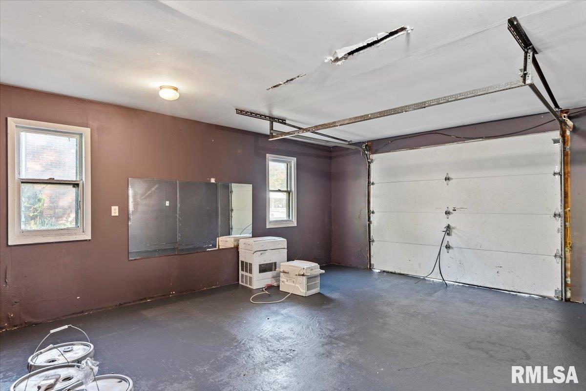 1109 North 32nd Street Springfield, IL 62702 - Photo 19 of 27