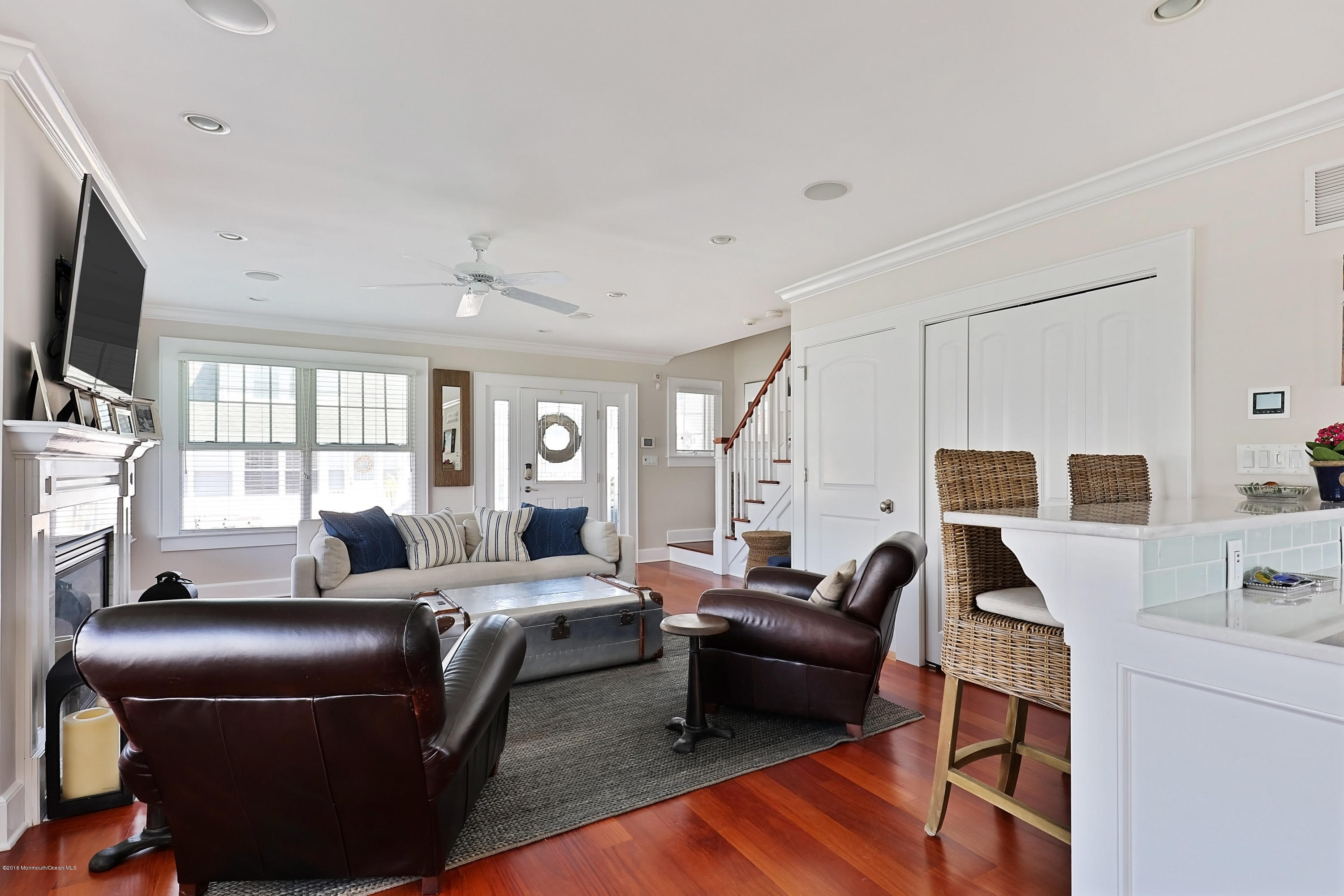 6 Via Ripa Sea Bright, NJ 07760 - Photo 11 of 25 a living room with furniture and a flat screen tv