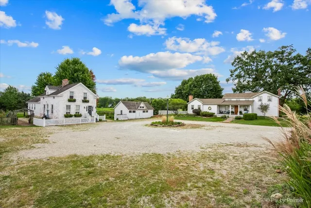 $925,000 | 3N369 LaFox Road, St. Charles, IL 60175