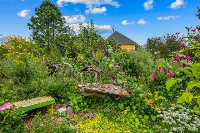 $925,000 | 3N369 LaFox Road, St. Charles, IL 60175