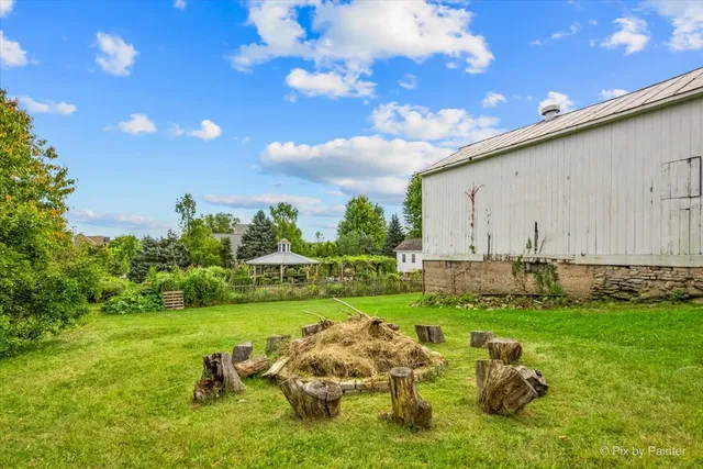 $925,000 | 3N369 LaFox Road, St. Charles, IL 60175