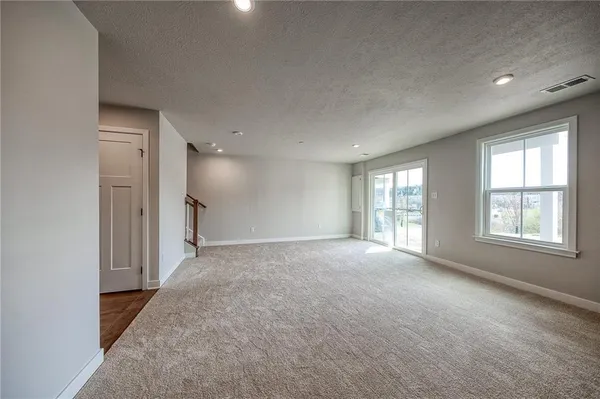 $3,300 | 315 Telluride Lane, Cranberry Township, PA 16066