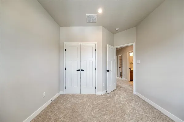 $3,300 | 315 Telluride Lane, Cranberry Township, PA 16066