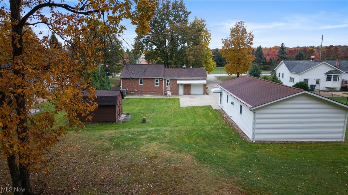 36725 Pettibone Road Solon, OH 44139 - Photo 35 of 44 Aerial view of the garage and house