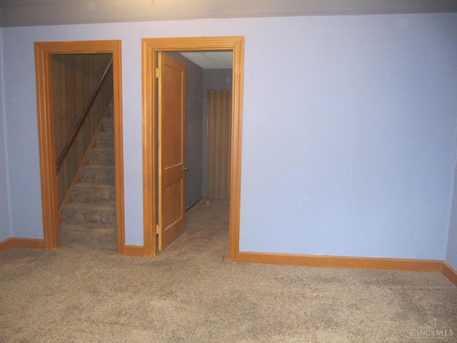 71 Anderson Ferry Road Cincinnati, OH 45238 - Photo 3 of 30 Gallery Image 3