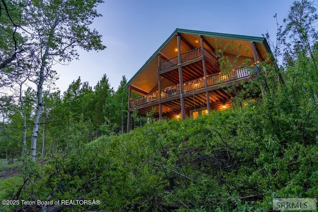 $980,000 | 4770 Deer Drive, Island Park, ID 83429