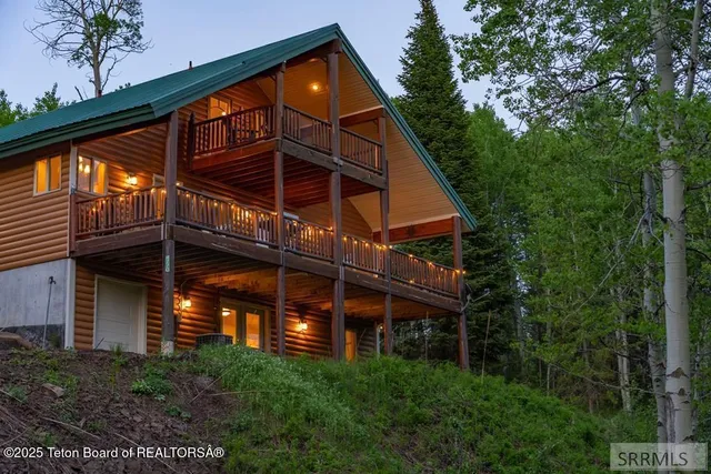 $980,000 | 4770 Deer Drive, Island Park, ID 83429