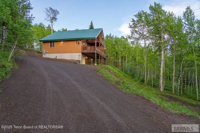 $980,000 | 4770 Deer Drive, Island Park, ID 83429