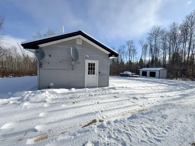 $185,000 | 985 Grindstone Road, Stacyville, ME 04777